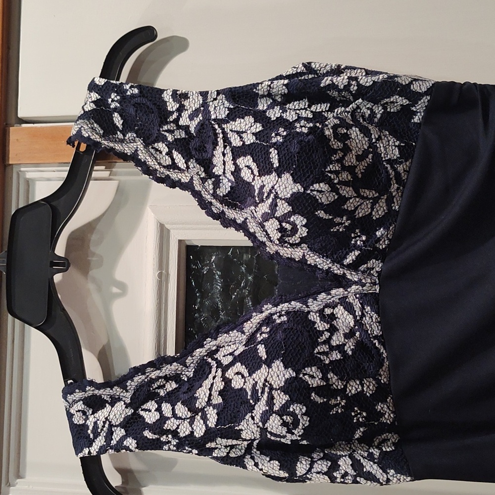 NWT Betsy & Adam Formal Dress, 8 Petite